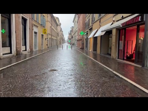 Jesi in the rain