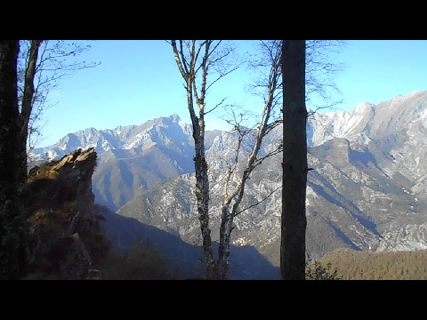 Tuscan mountains in Winter